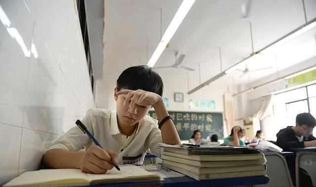 王俊凯高考成绩是多少？