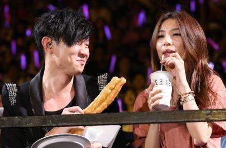 林俊杰花心吗？曝田馥甄林俊杰什么关系圈内人对林俊杰的评价如何