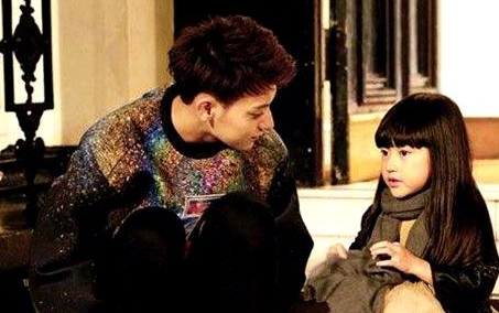 黄子韬女朋友叫什么是谁？黄子韬的女朋友照片曝光竟然是她