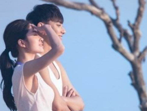 黄子韬女朋友叫什么是谁？黄子韬的女朋友照片曝光竟然是她