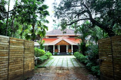 ​适合乡镇开店的生意 乡镇上开个精品店利润怎么样