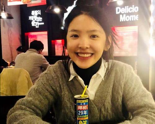 章若楠怎么火起来的家境怎么样 章若楠怎么成演员的是哪些店模特