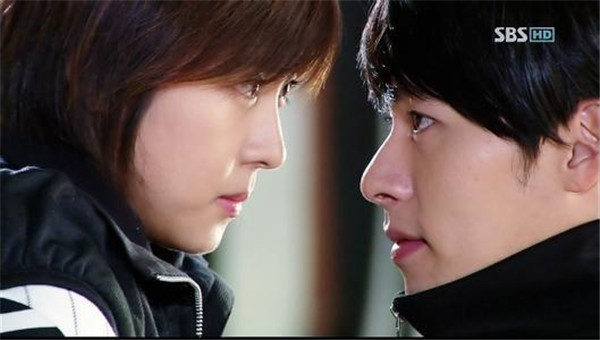 河智苑男友是玄彬吗为什么不结婚,玄彬河智苑暧昧证据在一起过吗