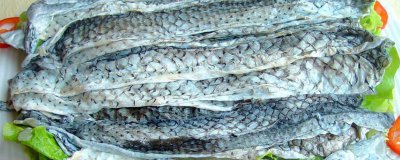 ​鱼皮是食用胶做的吗