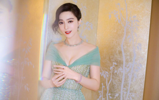 盘点演不了穷人的女明星（演不了穷人的女明星）