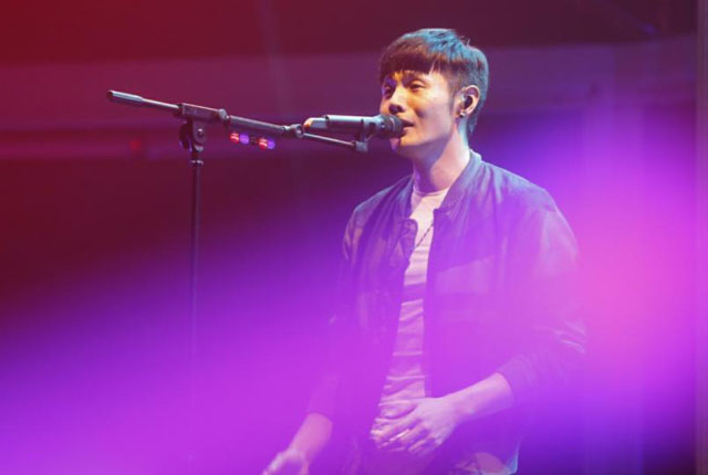 盘点娱乐圈单眼皮的男明星（男明星 单眼皮）