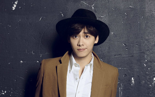 盘点娱乐圈单眼皮的男明星（男明星 单眼皮）