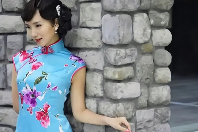 穿旗袍最美的女明星有哪些（穿旗袍最美的十大女星）