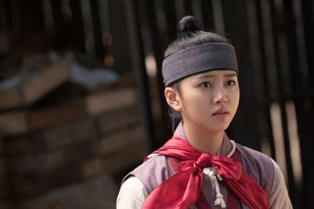 盘点曾女扮男装的韩国女演员（韩剧女扮男装明星）