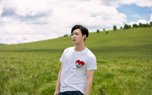 盘点偶像转型人气演员的艺人（偶像转型成功的演员）