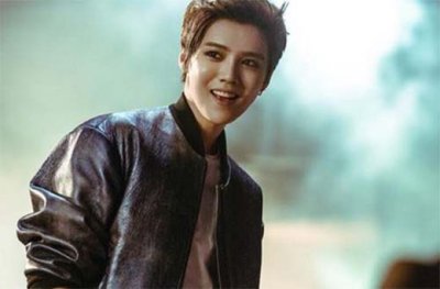 ​鹿晗回应卓伟隐婚生子爆料