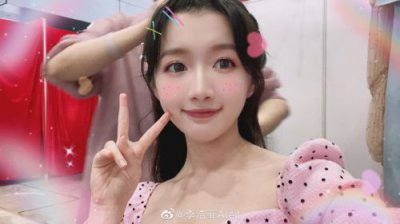 ​中餐厅李浩菲真实身高个人资料 （李浩菲演艺经历介绍）