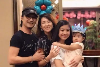 ​康作如个人资料（汪峰前妻康作如和女儿相依为命）