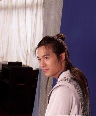 郑国霖女友是谁（欢天喜地七仙女里的董永现在长这样）