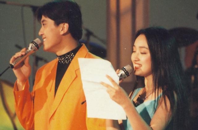 杨钰莹为什么叫岗岗（玉女掌门杨钰莹的豪放情史）