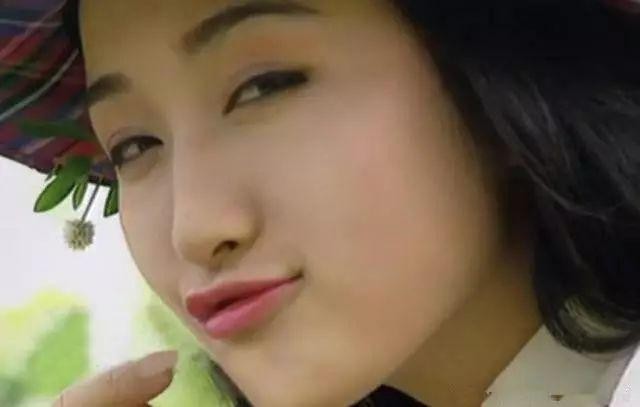 杨钰莹为什么叫岗岗（玉女掌门杨钰莹的豪放情史）