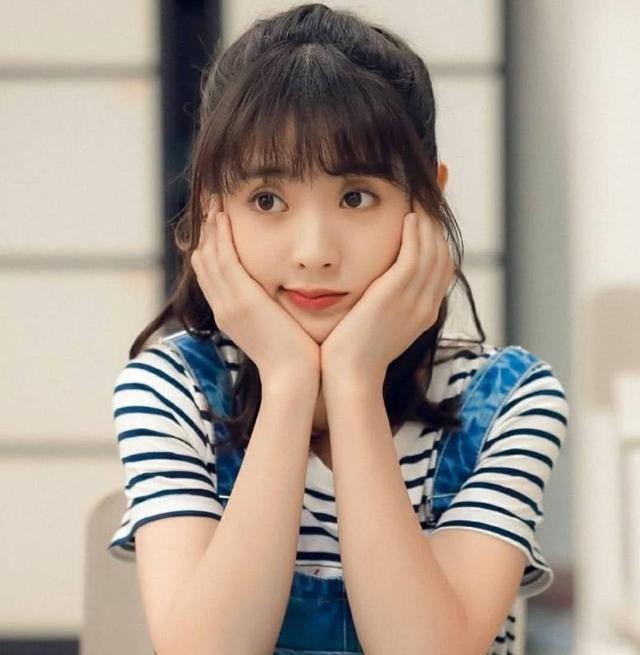 邢菲真实身高是一米几（小个子邢菲的穿搭解读分享）