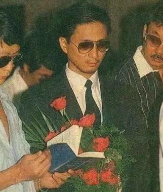 吴孟达扶灵人是谁（香港艺人葬礼扶灵故事）