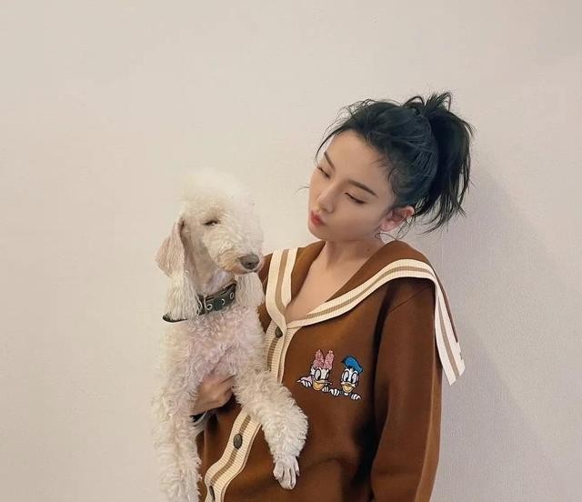 漂亮的女明星图片大全（明星美女头像合集）