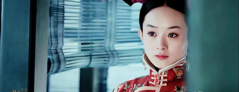 宫2杨幂介绍（赵丽颖示好杨幂被无视）