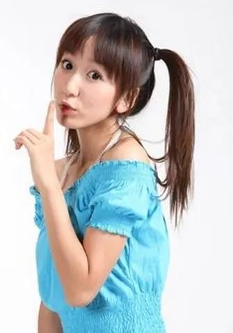 业内人士点评杨幂整容（杨幂整容动了下颚角）