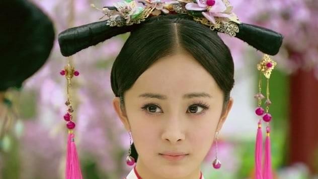 业内人士点评杨幂整容（杨幂整容动了下颚角）