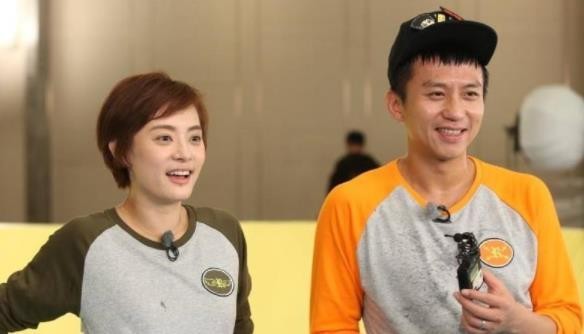 邓超出轨了吗（爆邓超出轨19岁模特）