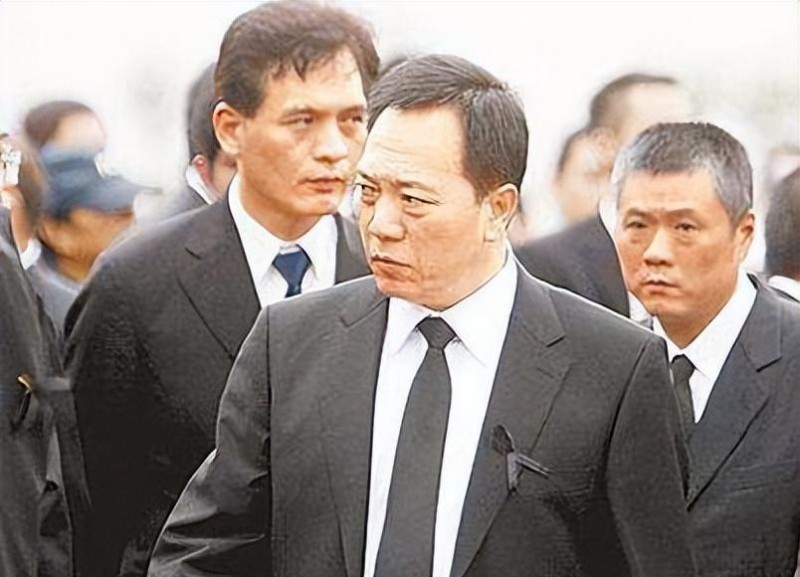 竹联帮现任帮主的照片（竹联帮猴王胡台富）