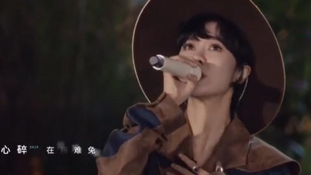 张含韵超级女声排名（“超女”第一二三四梯队都有哪些代表）