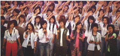 ​张含韵超级女声排名（“超女”第一二三四梯队都有哪些代表）