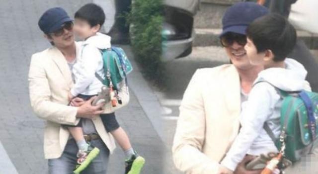 张东健高小英照片（张东健太太与子女合影曝光）