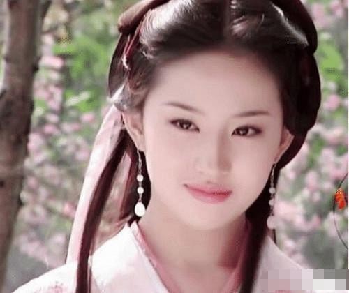 刘亦菲为什么叫刘八条（刘亦菲的八卦盘点）