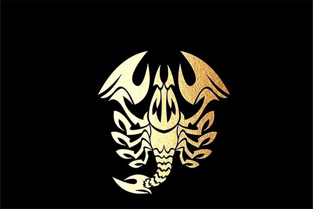 出轨的女人韩剧（大尺度韩剧妻子出轨丈夫杀死妻子）