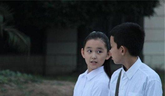 蒋依依吻戏对象是谁（吴磊蒋依依吻戏是借位吗）