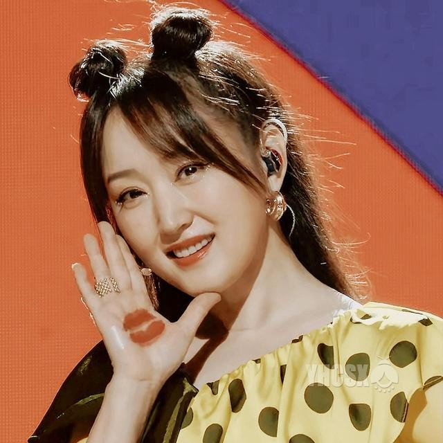 杨钰莹羞辱门（曾为爱隐退却身败名裂的杨钰莹）