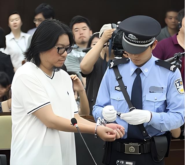 贾玲个人资料简介及老公（贾玲最苦的时候被男友抛弃）