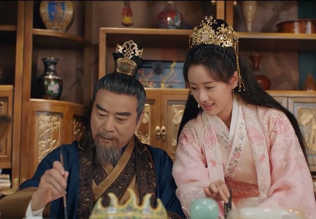 一口气看8集《祝卿好》，剧情又土又上头，男女主演技在线。