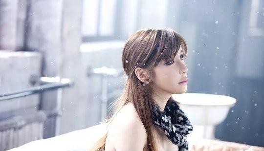 朴春承认整容是怎么回事（朴春否认整容)