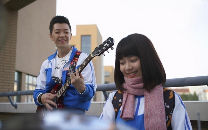 谭松韵身高体重（谭松韵跳螃蟹舞为何被嘲胖）