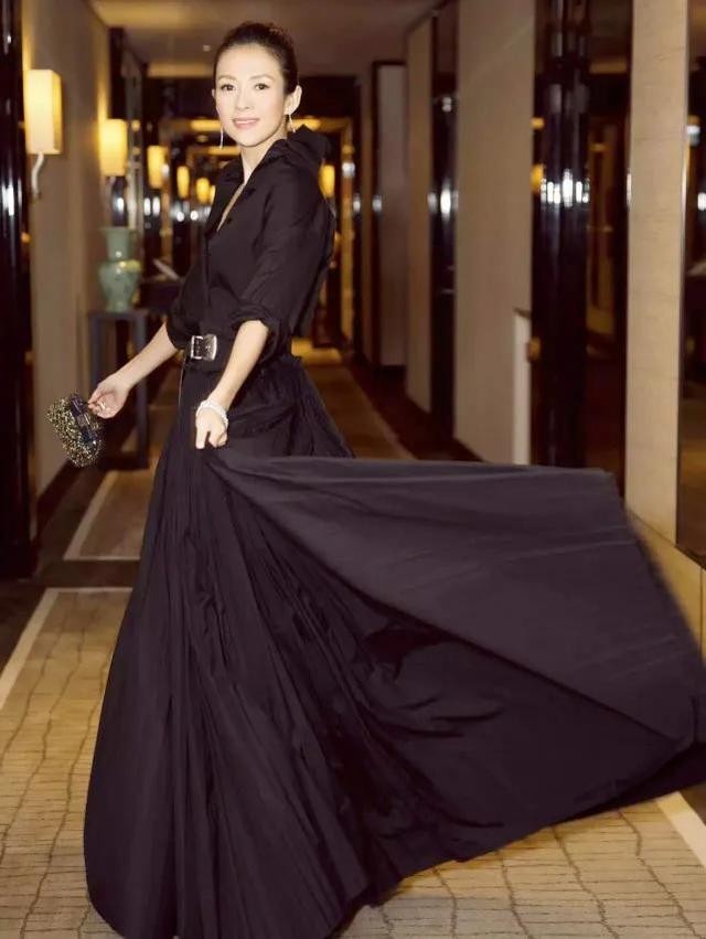 54岁的张也为何至今单身（张也经历一般人确实不敢娶）