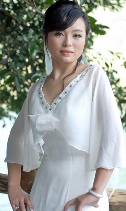 54岁的张也为何至今单身（张也经历一般人确实不敢娶）