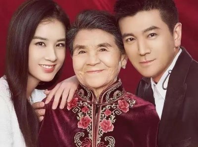 ​杨子妈妈家是干什么的（杨子母亲刘丽芹介绍）