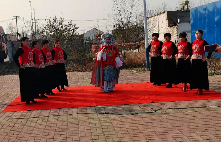 减肥操郑多燕介绍（风靡一时的多燕瘦营销模式惹质疑）