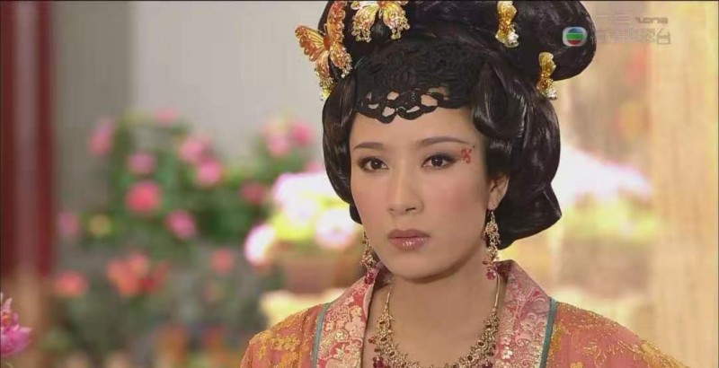 杨怡车震门事件怎么回事（龙套女王杨怡曾罗仲谦身陷车震门）