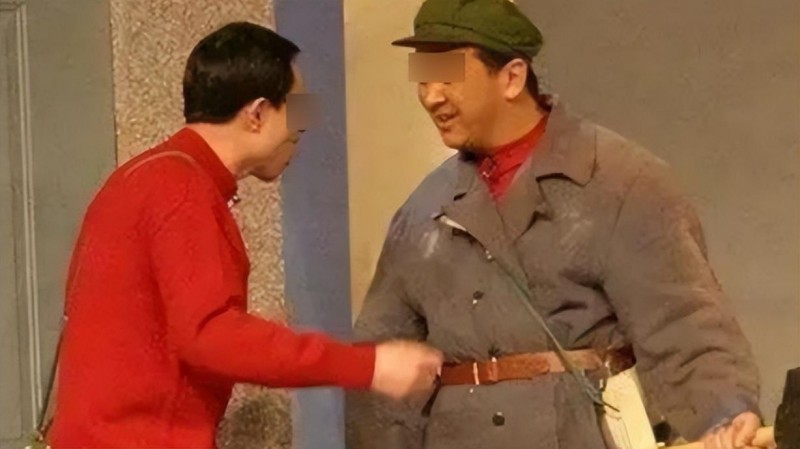 黄宏被抓的原因（从春晚钉子户到查无此人的黄宏）