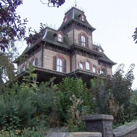 恐怖迪士尼10大死亡事件（迪士尼乐园死亡事件大盘点）