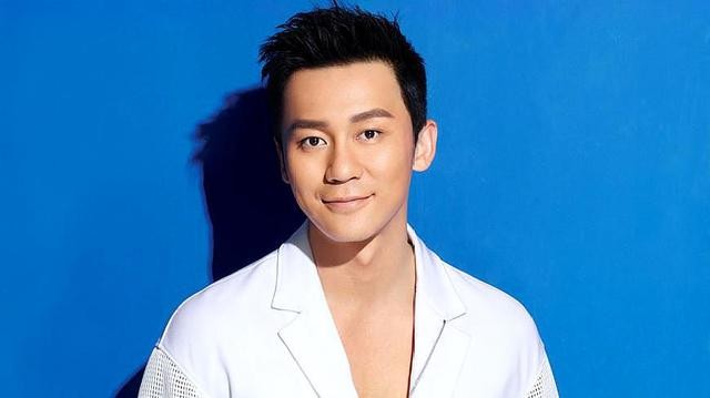 李晨家世显赫皇亲国戚（李晨的家世出身是什么）