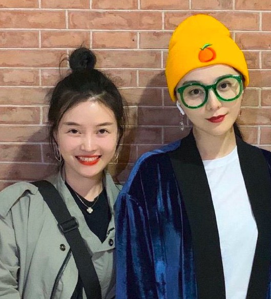 范冰冰被曝欠6亿（网曝范冰冰遭索赔仍大手笔消费）