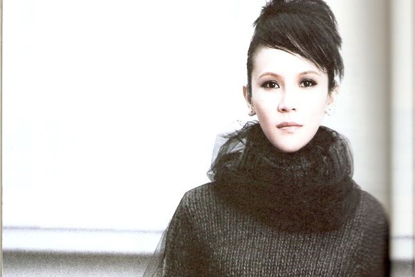 杨乃文的个人资料（从6岁开始学习钢琴大学并没有选择音乐相关的专业）(7)_