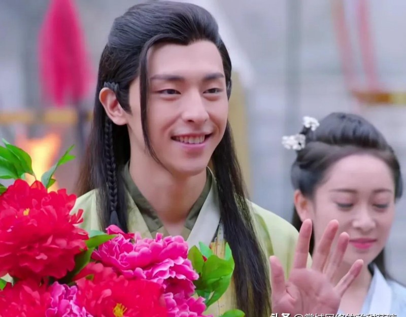 楚乔的身世（楚乔多种身份转换只证明了她的优秀）